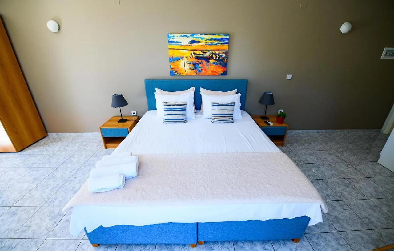 Pessada Bay Studios And Apartments Pesádha
